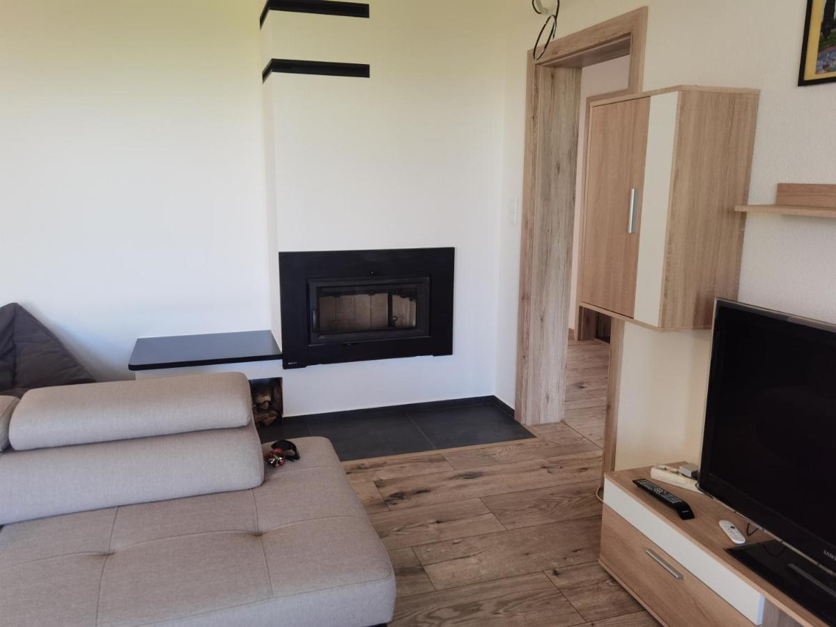 Sunset House Piestany Cervena Veza Apartment Banka Exterior foto