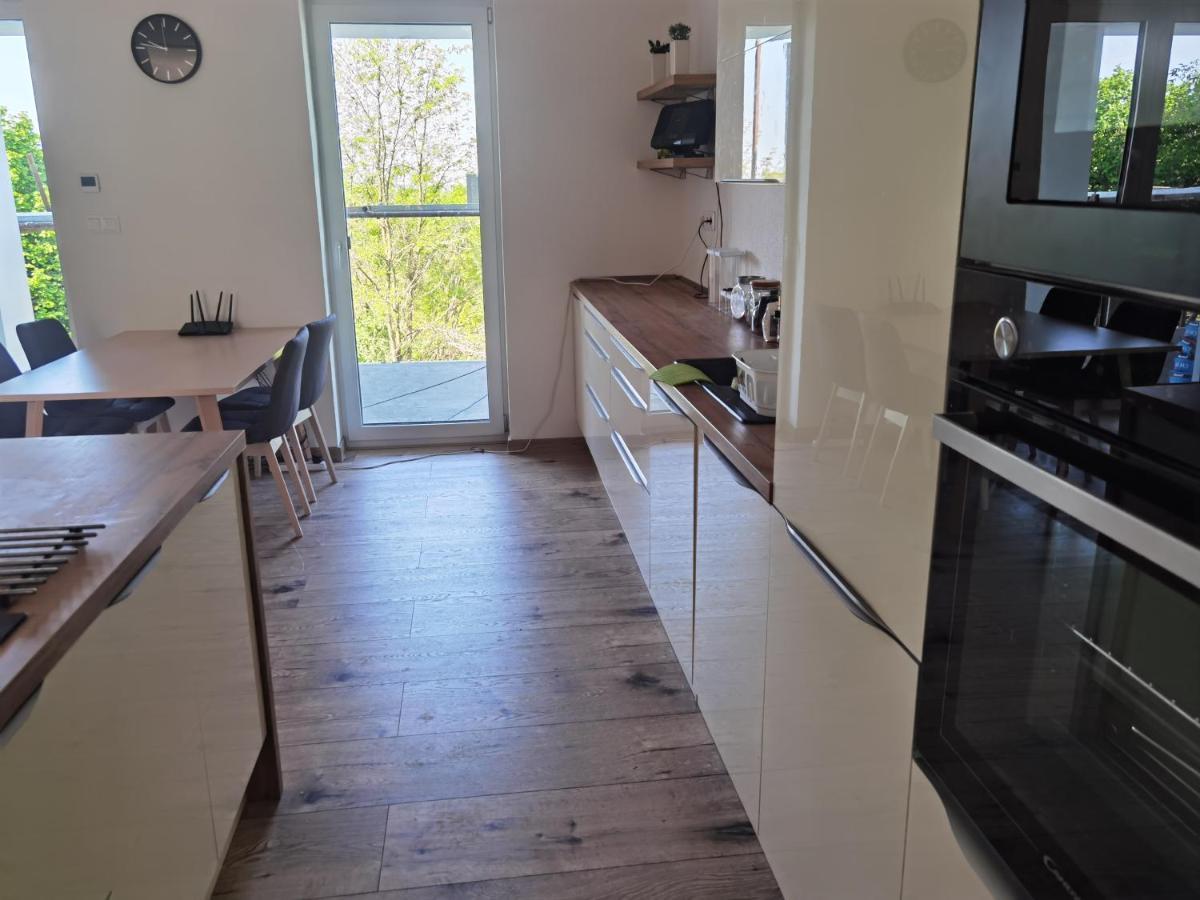 Sunset House Piestany Cervena Veza Apartment Banka Exterior foto